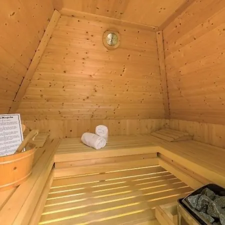 Strandgut Og Апартаменты *